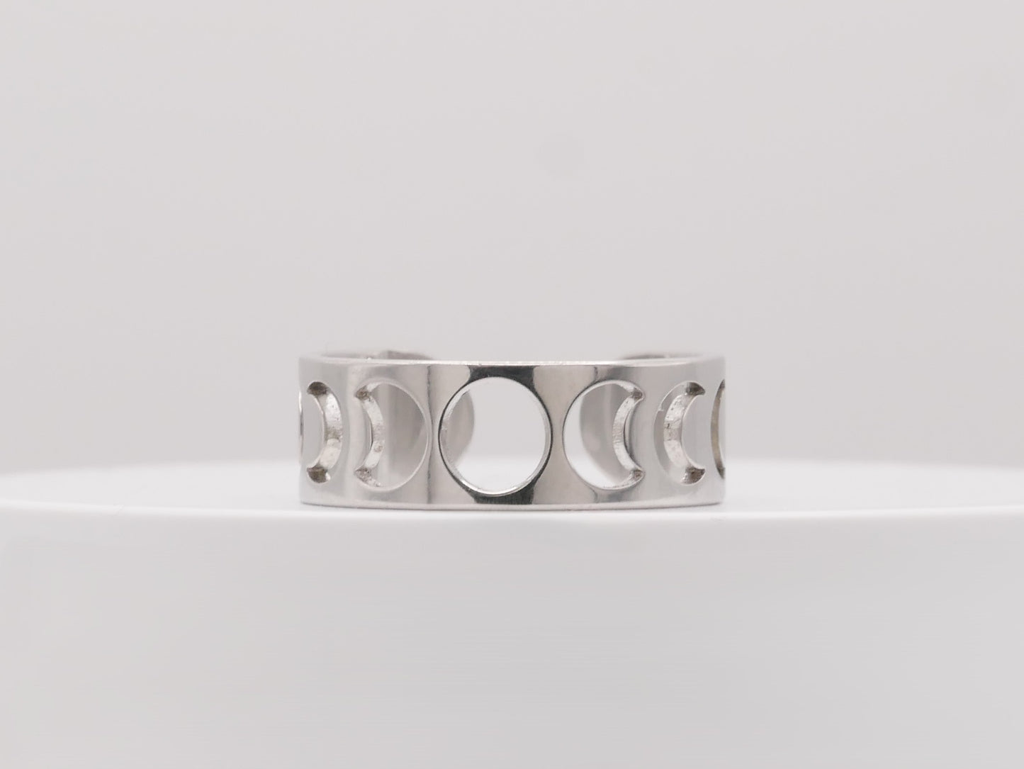 LUNA | Ring
