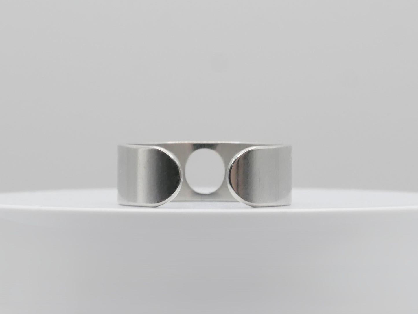 LUNA | Ring