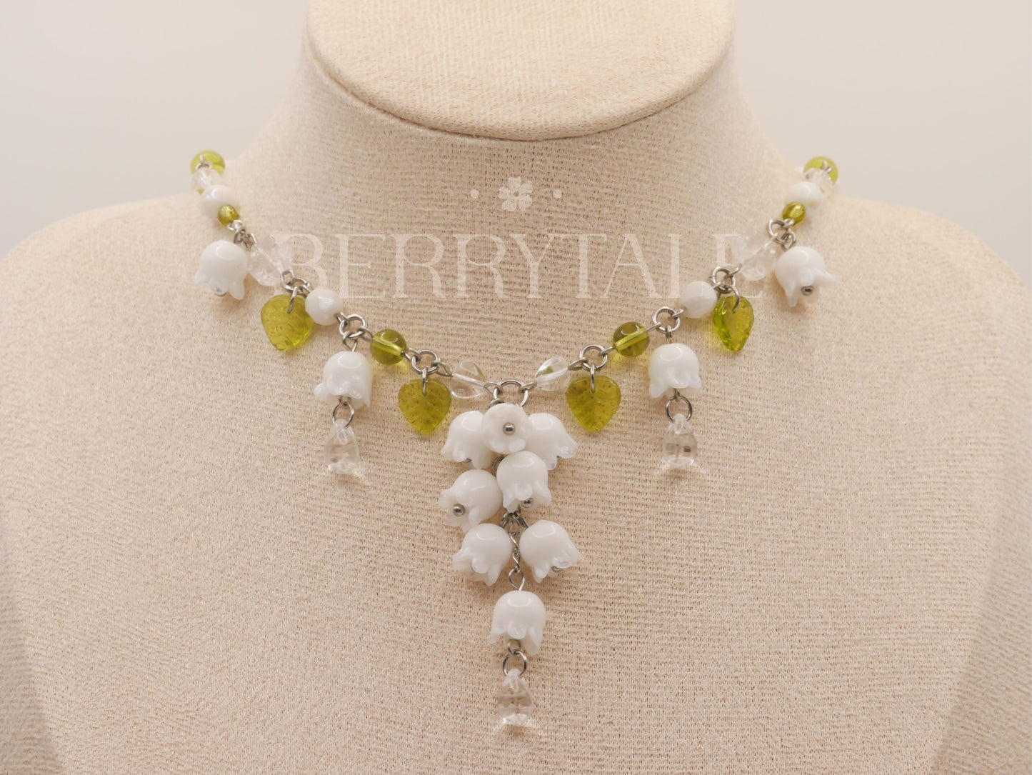 LILY OF THE VALLEY | Necklace