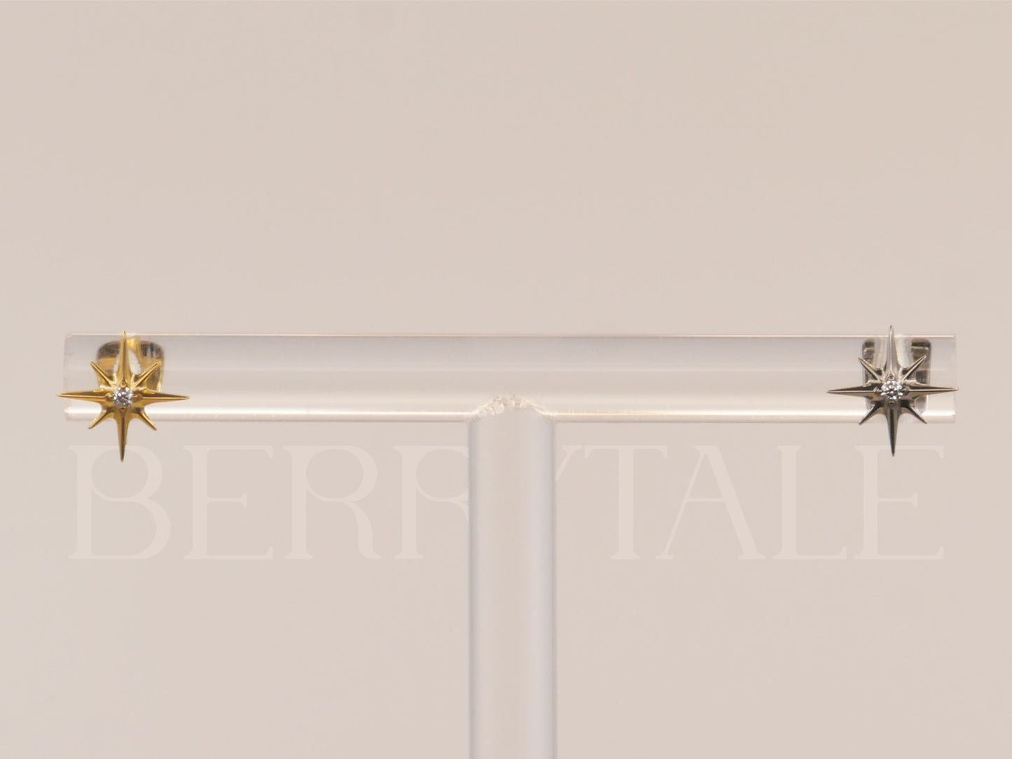 FIGERIS | Single ear studs