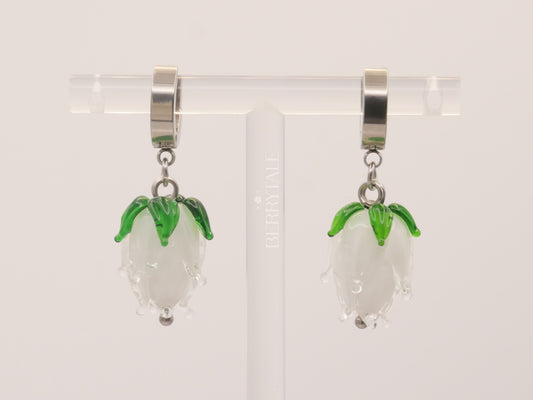 WHITE BELLECONIA | Ohrringe