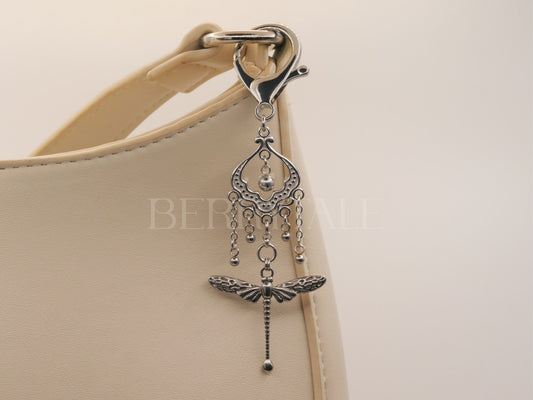 NIVELA | Charm
