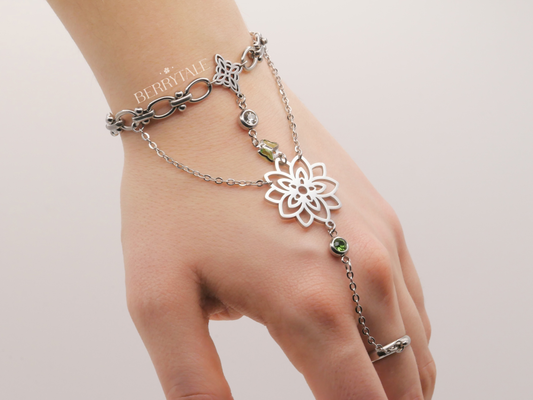 RAINA | Hand chain