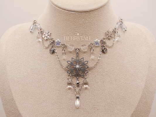 SILVER SNOWFALL | Necklace