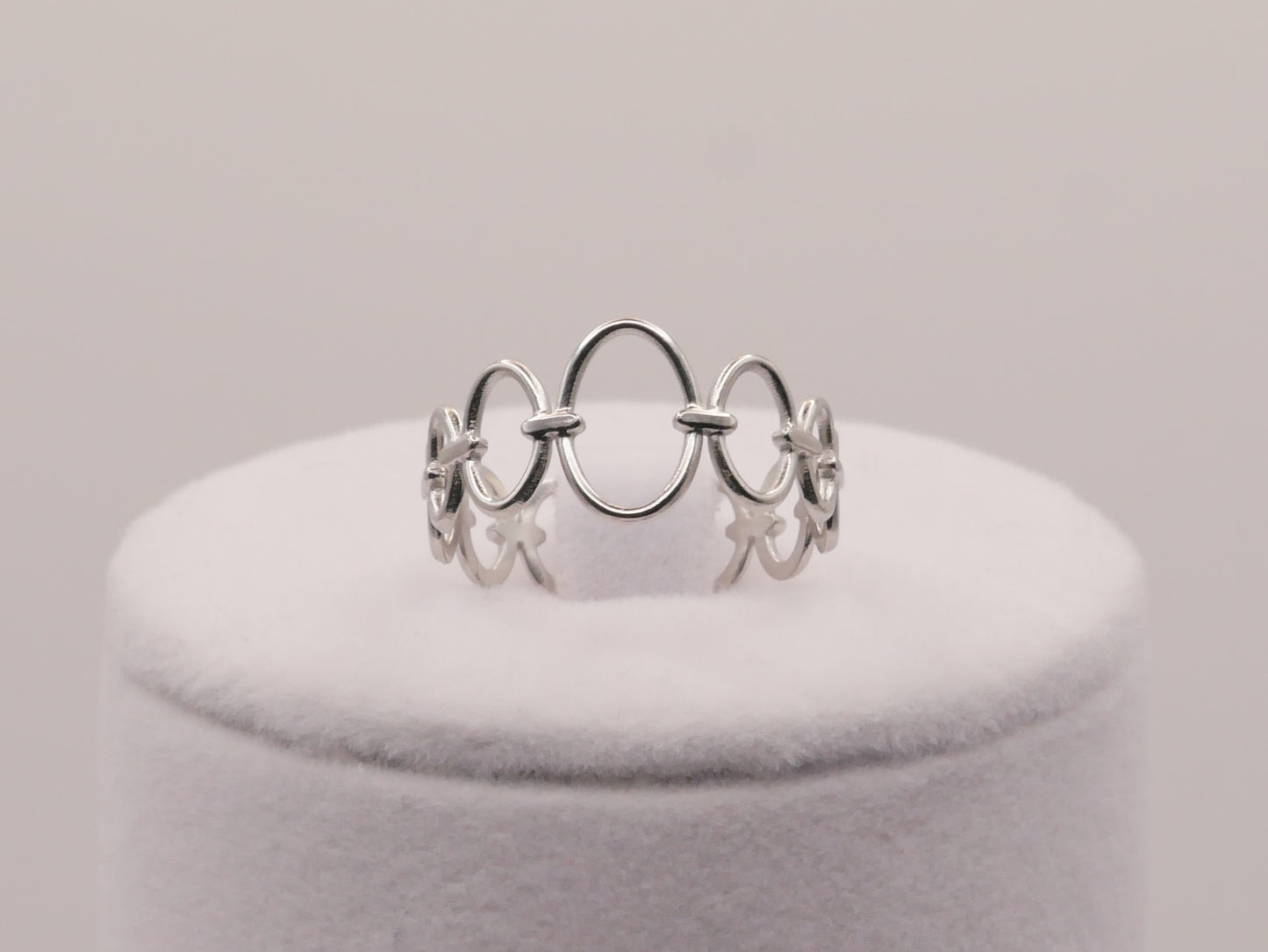 SEPIAS | Ring