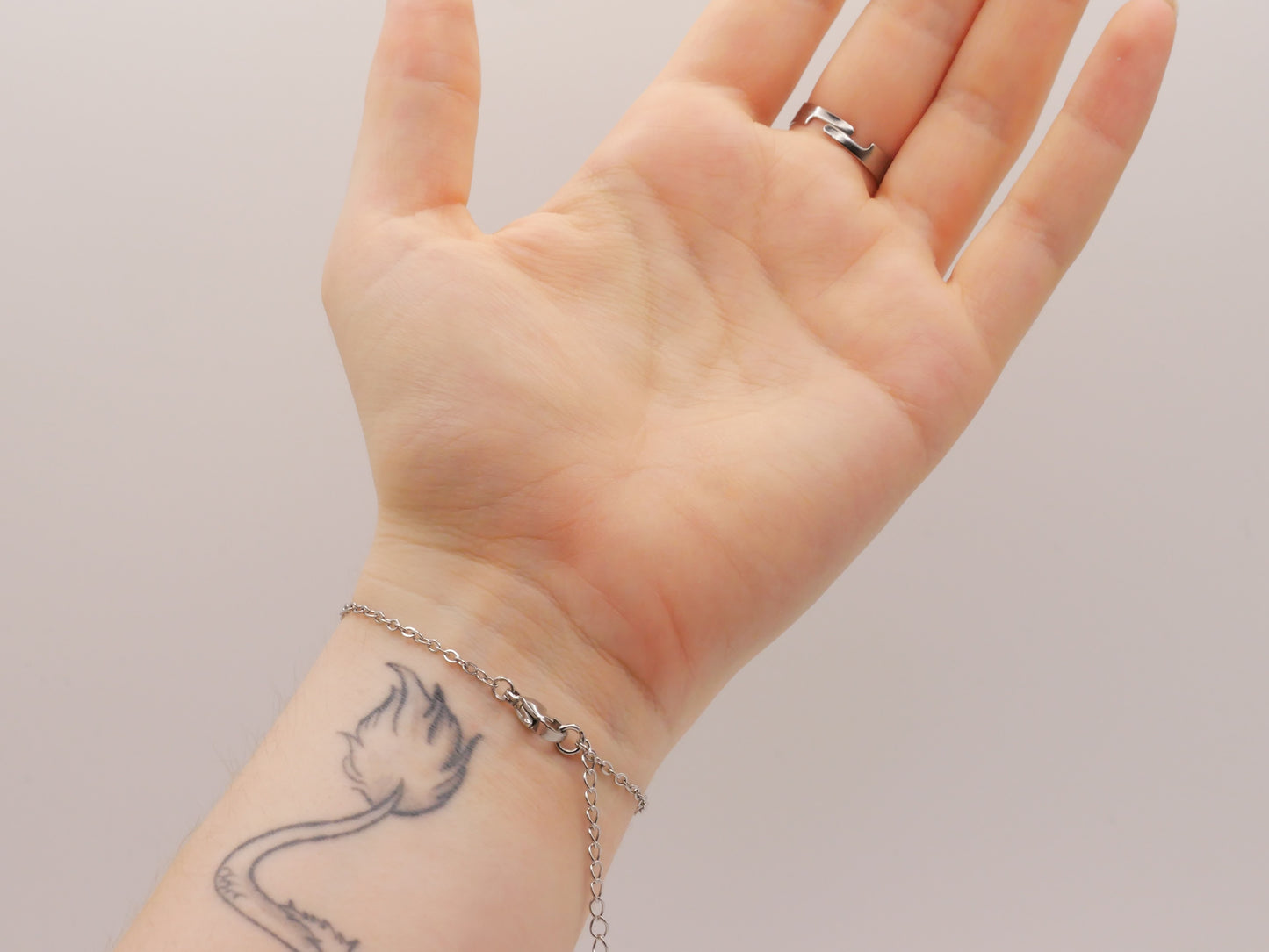 QUILLA | Handkette